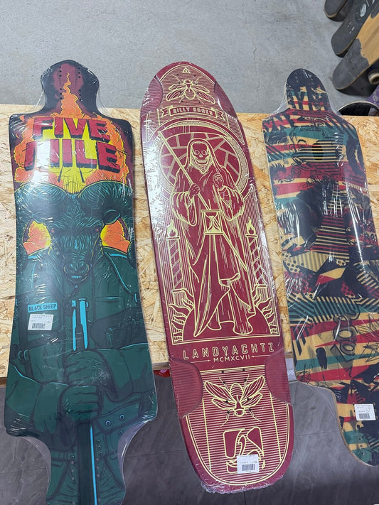 Ly deck